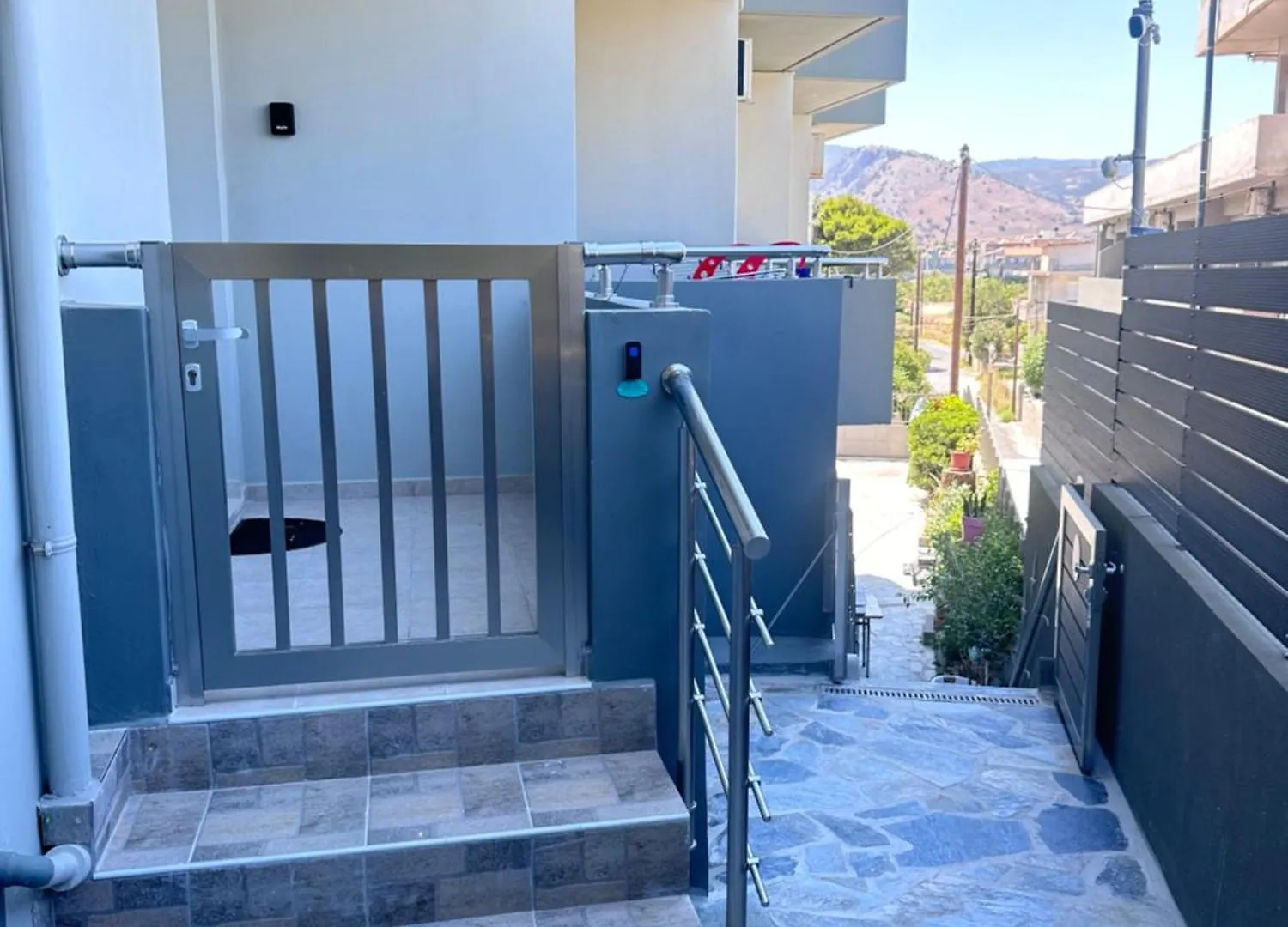 Home2Stay Heraklion Gazi